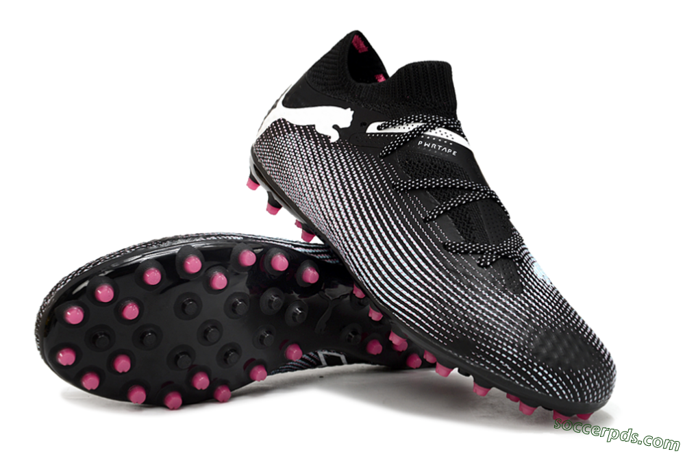 Puma Future Ultimate MG Low-Tops Football Boots - Black/White/Pink 3
