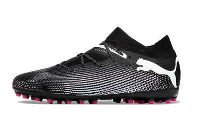 Puma Future Ultimate MG Low-Tops Football Boots - Black/White/Pink