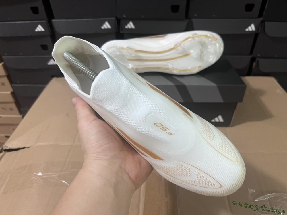 Adidas F50+ Adizero FG Low-Tops Football Boots - White/Gold