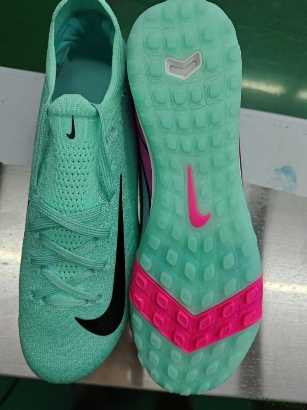 Nike Air Zoom Mercurial Vapor 16 Elite TF Low-Tops Football Shoes - Green/Pink/Black