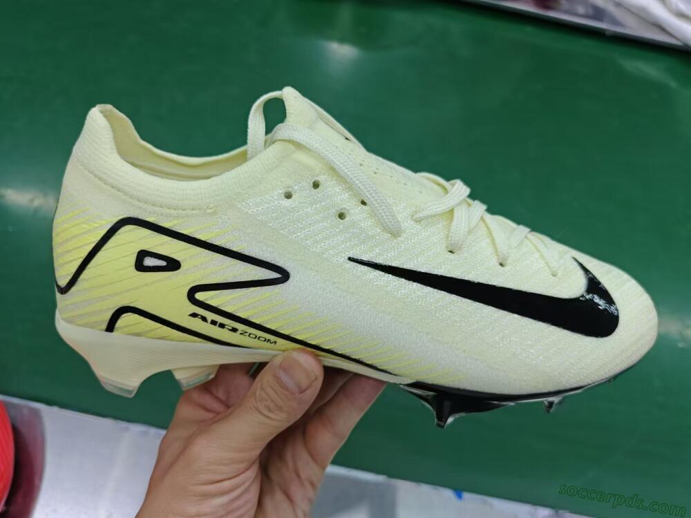 Nike Air Zoom Mercurial Vapor 16 Elite FG Low-Tops Football Boots - Beige/Black/Yellow