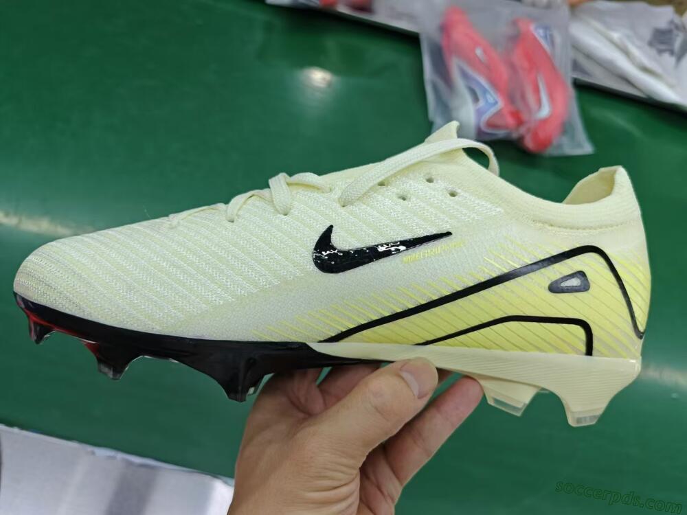 Nike Air Zoom Mercurial Vapor 16 Elite FG Low-Tops Football Boots - Beige/Black/Yellow