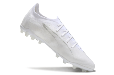 Puma Ultra 5 Ultimate MG Low-Tops Football Boots - White/Silver