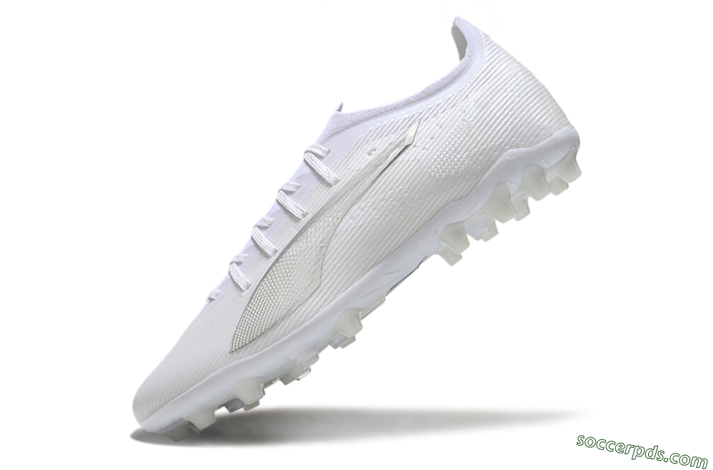 Puma Ultra 5 Ultimate MG Low-Tops Football Boots - White/Silver 5
