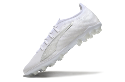 Puma Ultra 5 Ultimate MG Low-Tops Football Boots - White/Silver