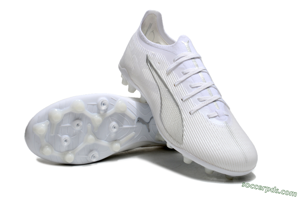 Puma Ultra 5 Ultimate MG Low-Tops Football Boots - White/Silver 3