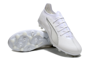 Puma Ultra 5 Ultimate MG Low-Tops Football Boots - White/Silver