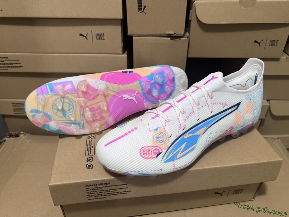 Puma Ultra 5 Ultimate FG Low-Tops Football Boots - White/Pink/Yellow/Blue