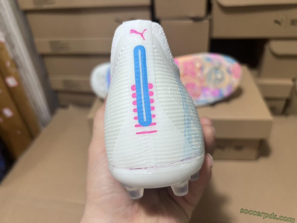 Puma Ultra 5 Ultimate FG Low-Tops Football Boots - White/Pink/Yellow/Blue