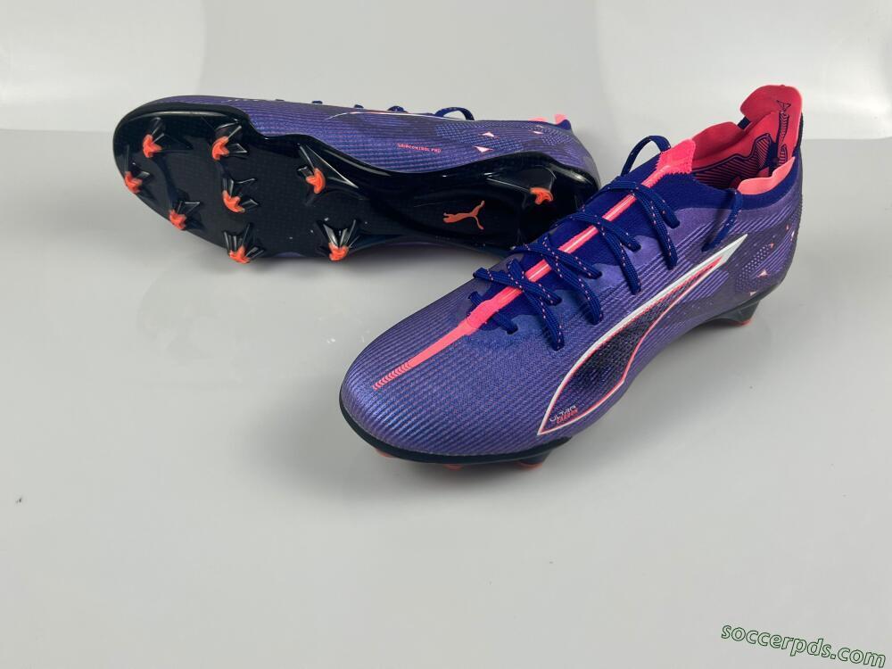 Puma Ultra 5 Ultimate FG Low-Tops Football Boots - Blue/Pink/White