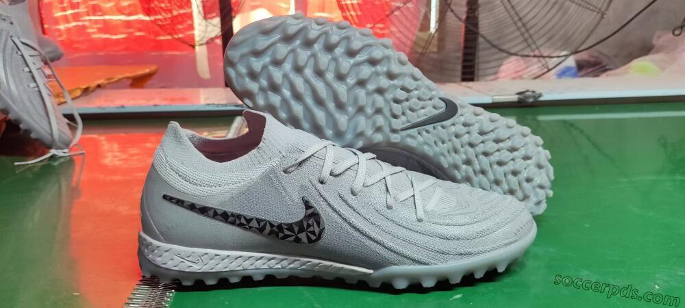 Nike Phantom GX 2 Elite TF Low-Tops Football Shoes - Grey/Black