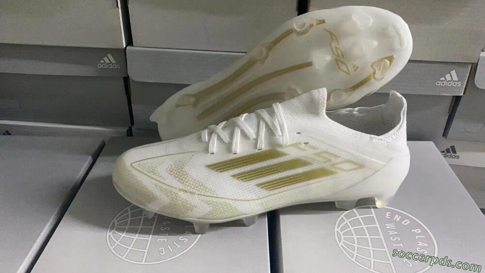 Adidas F50 Adizero FG Low-Tops Football Boots - White/Gold