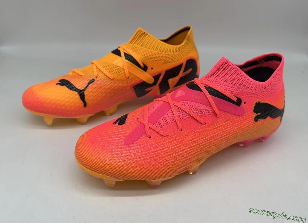 Puma Future Ultimate FG Low-Tops Football Boots - Pink/Yellow/Black