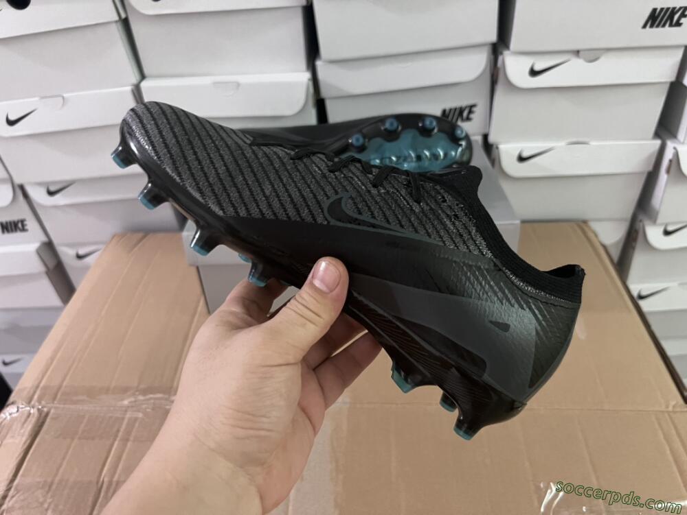 Nike Air Zoom Mercurial Vapor 16 Elite AG Low-Tops Football Boots - Black/Grey/Blue