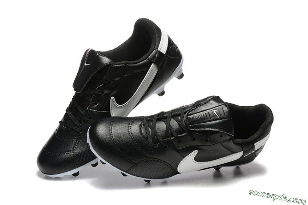 Nike The Premier 3 FG Low-Tops Football Boots - Black/Beige/White 6