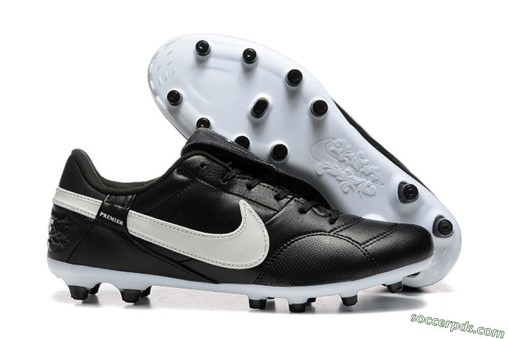 Nike The Premier 3 FG Low-Tops Football Boots - Black/Beige/White 1