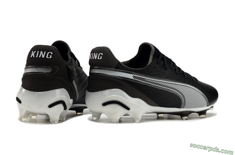Puma Ultra Ultimate FG Low-Tops Football Boots - Black/White/Grey 6