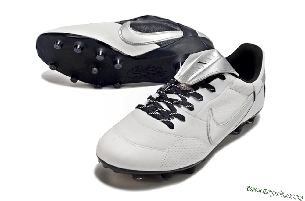 Nike The Premier 3 FG Low-Tops Football Boots - Beige/Silver/Black 3