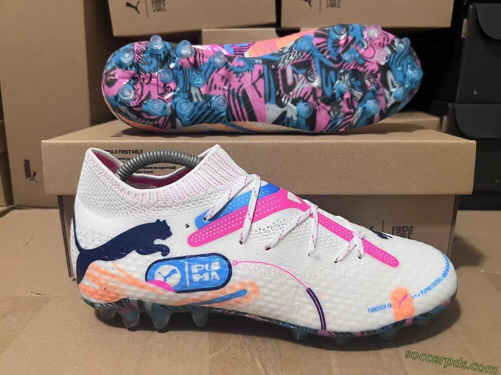 Puma Future Ultimate FG Low-Tops Football Boots - White/Pink/Blue