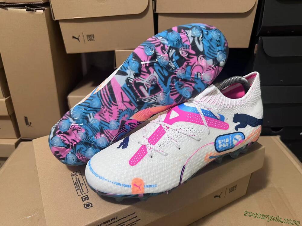 Puma Future Ultimate FG Low-Tops Football Boots - White/Pink/Blue