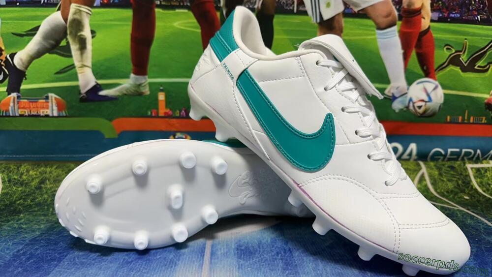Nike The Premier 3 FG Low-Tops Football Boots - White/Blue