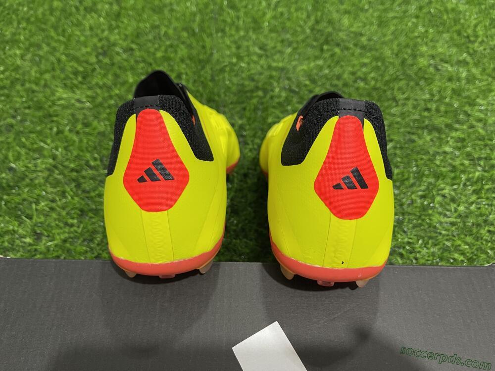 Adidas Predator 24 Elite AG Low-Tops Football Boots - Yellow/Silver/Red