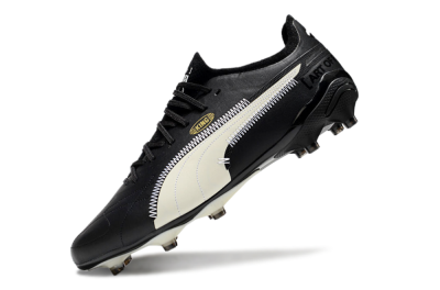 AOF x Puma King Ultimate FG Low-Tops Football Boots - Black/White