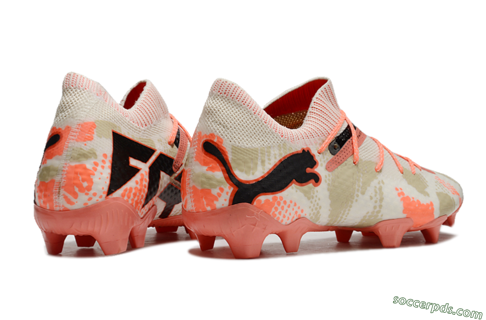 Puma Future 7 Ultimate FG Low-Tops Football Boots - Beige/Black/Brown 6