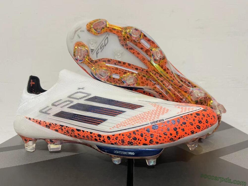 Adidas F50+ Lightstrike Pro Laceless FG Low-Tops Football Boots - White/Leopard/Black