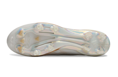 Adidas F50+ Lightstrike Pro Laceless FG Low-Tops Football Boots - White/Gold