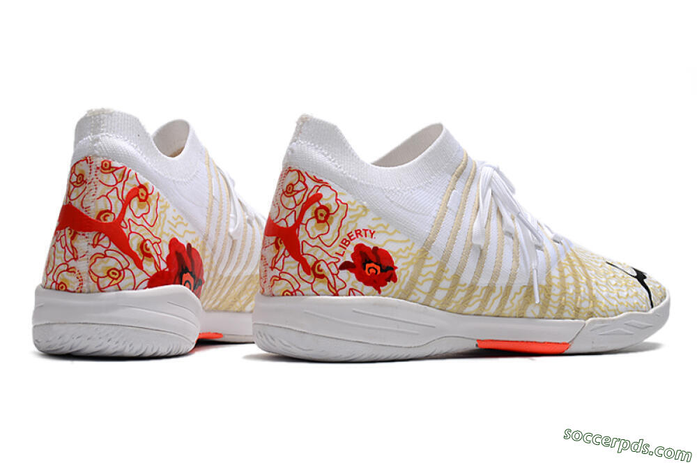 Puma Future Z 1.3 Teazer IC Low-Tops Football Shoes - White/Gold/Red 6