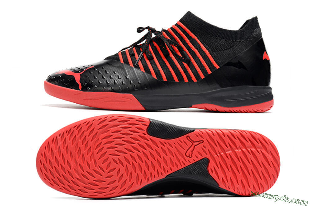 Puma Future Z 1.3 Teazer IC Low-Tops Football Shoes - Black/Red 0
