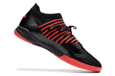 Puma Future Z 1.3 Teazer IC Low-Tops Football Shoes - Black/Red