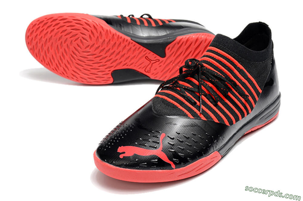 Puma Future Z 1.3 Teazer IC Low-Tops Football Shoes - Black/Red 3