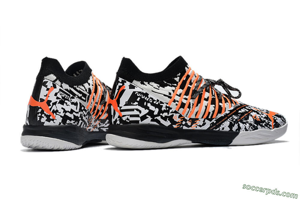 Puma Future Z 1.3 Teazer IC Low-Tops Football Shoes - White/Black/Orange 6