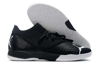 Puma Future Z 1.3 Teazer IC Low-Tops Football Shoes - Black/White