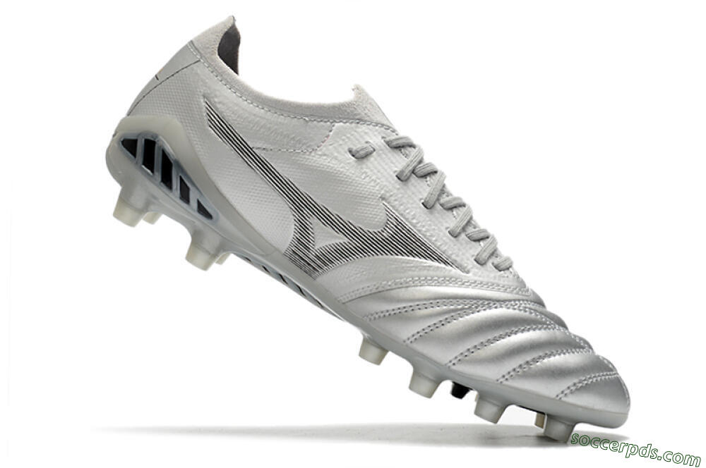 Mizuno Morelia Neo 3 FG Low-Tops Football Boots - Silver/Black 4