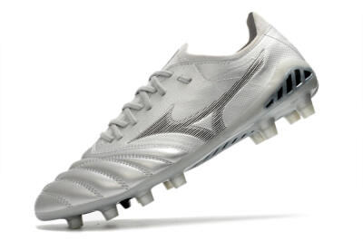 Mizuno Morelia Neo 3 FG Low-Tops Football Boots - Silver/Black