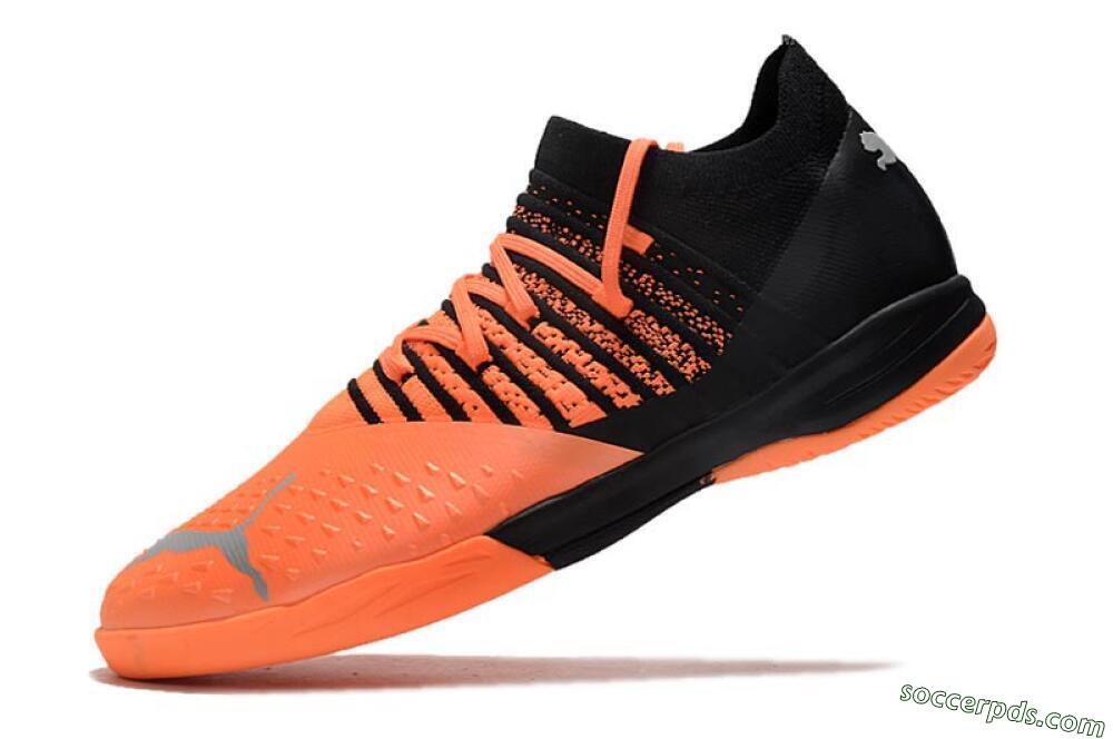 Puma Future Z 1.3 Teazer IC Low-Tops Football Shoes - Orange/Black/Silver 5