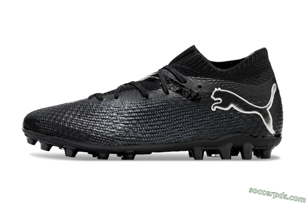 Puma Future Ultimate MG Low-Tops Football Boots - Black/White 2
