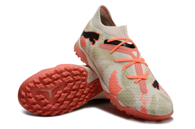 Puma Future Ultimate TF Low-Tops Football Shoes - Beige/Red/Black