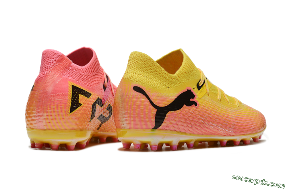 Puma Future Ultimate MG Low-Tops Football Boots - Pink/Black/Yellow 7