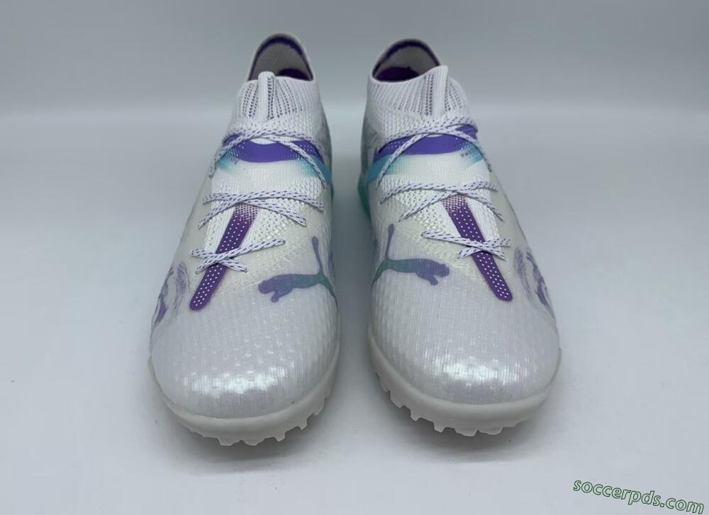 Puma Future Ultimate TF Low-Tops Football Shoes - Beige/Jade/Purple