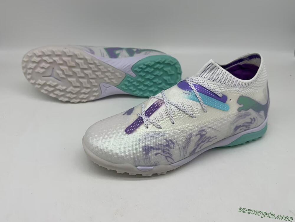 Puma Future Ultimate TF Low-Tops Football Shoes - Beige/Jade/Purple