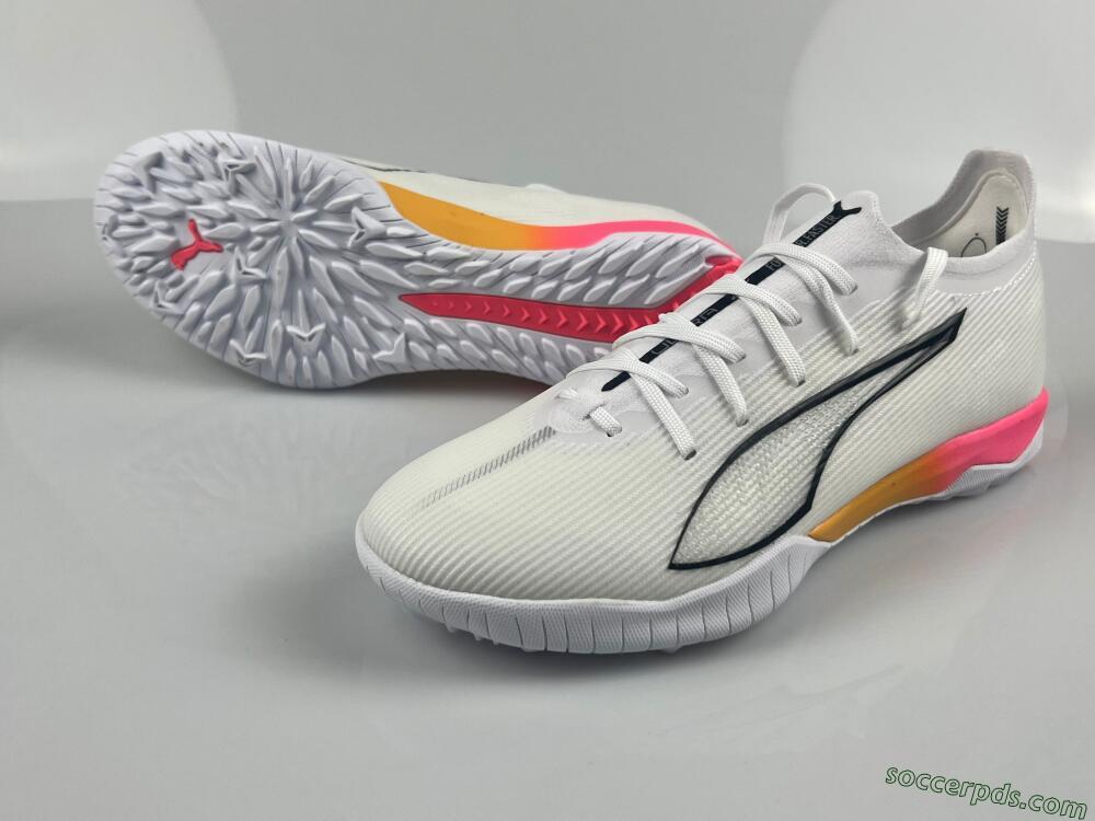 Puma Ultra Ultimate TF Low-Tops Football Shoes - White/Black/Yellow/Pink