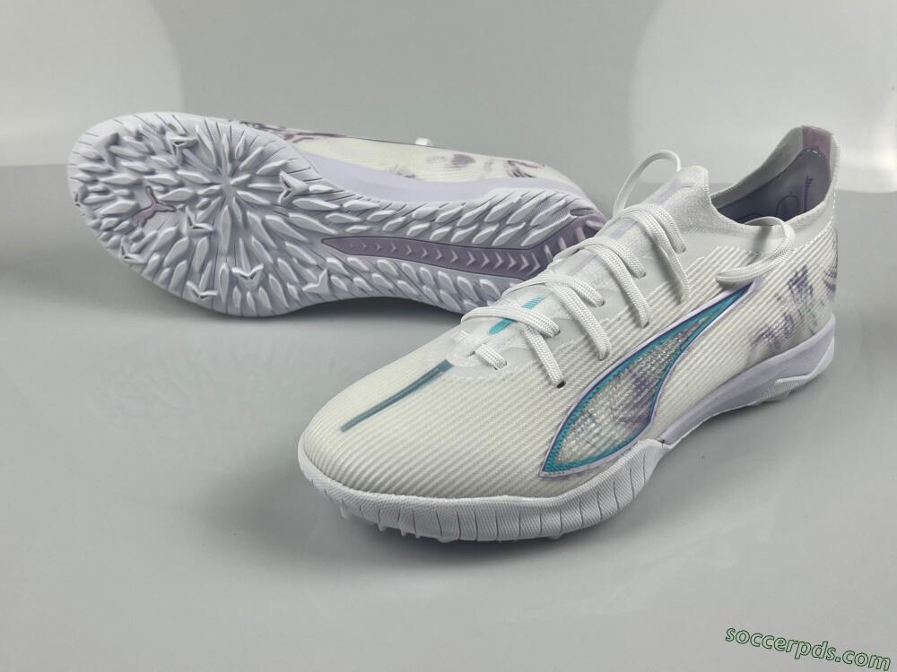 Puma Ultra Ultimate TF Low-Tops Football Shoes - White/Purple/Blue
