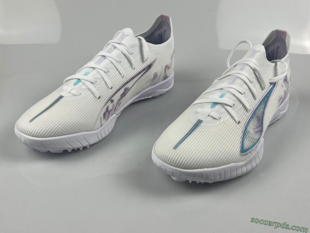 Puma Ultra Ultimate TF Low-Tops Football Shoes - White/Purple/Blue