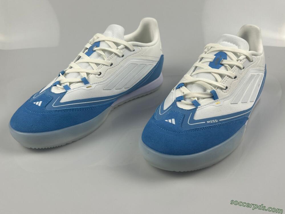 Messi Adizero F50 Freestyle IC Low-Tops Football Shoes - White/Blue/Grey