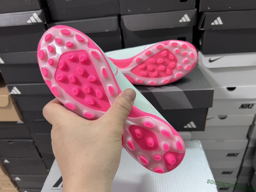 Adidas Predator Elite 24 MG Low-Tops Football Boots - Jade/Purple/Pink