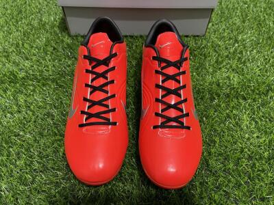 Ronaldo x Nike R9 Mercurial Vapor 3 FG Low-Tops Football Boots - Red/Silver/Black